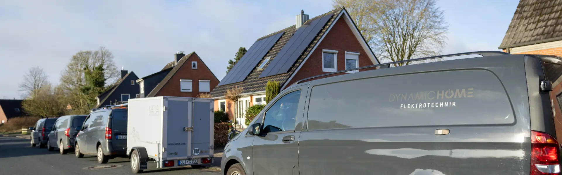Möchten Sie mehr über Photovoltaik erfahren und herausfinden, wie viel Sie mit einer eigenen Solaranlage sparen können? 